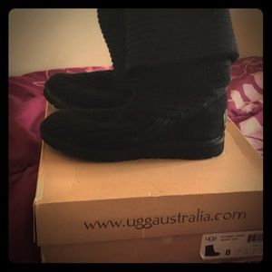 Ugg Classic Cardy in Black